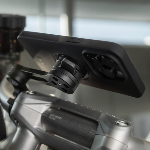 Montaggio sicuro con Twist-to-Lock
