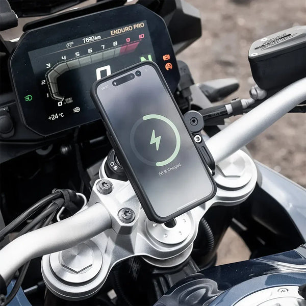 Potenza in uscita 10 W / capacità 10.000 mAh